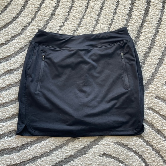 Golf skort - Picture 1 of 5